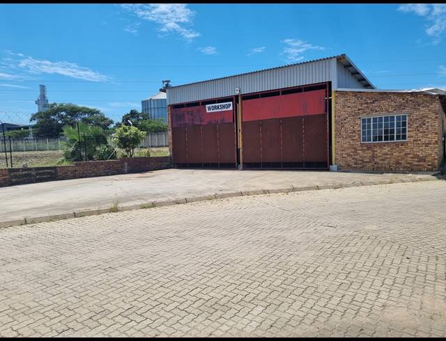 6,218M² WAREHOUSE TO LET IN ROCKY DRIFT
